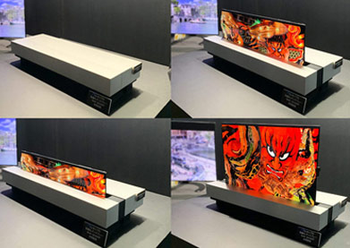 30V型4Kフレキシブル有機ELディスプレイ